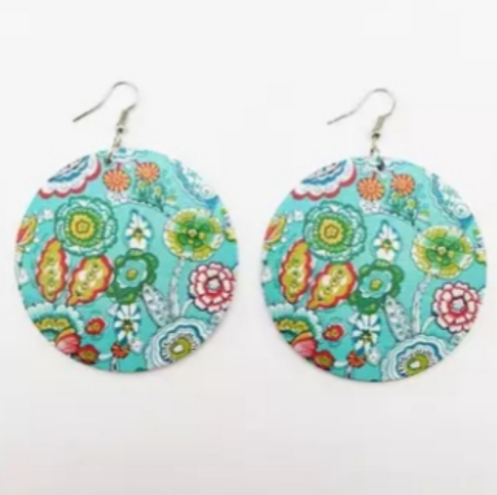 !!LAST ONE!! 💕Lilly Pulitzer💕 Pattern Earrings